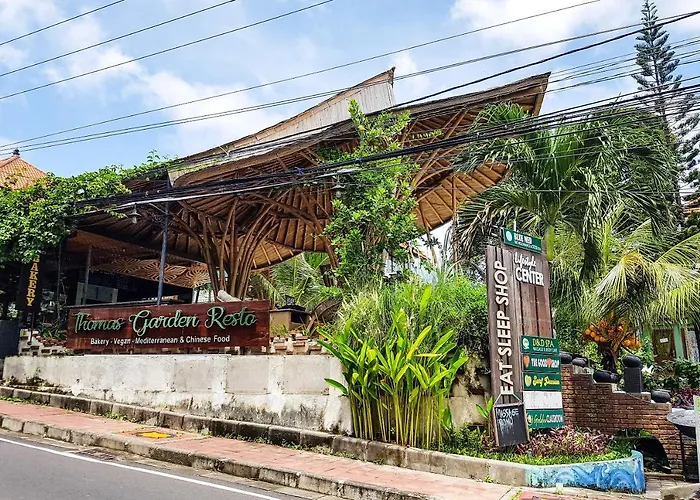 Oyo 3186 Thomas Garden Place Uluwatu (Bali)
